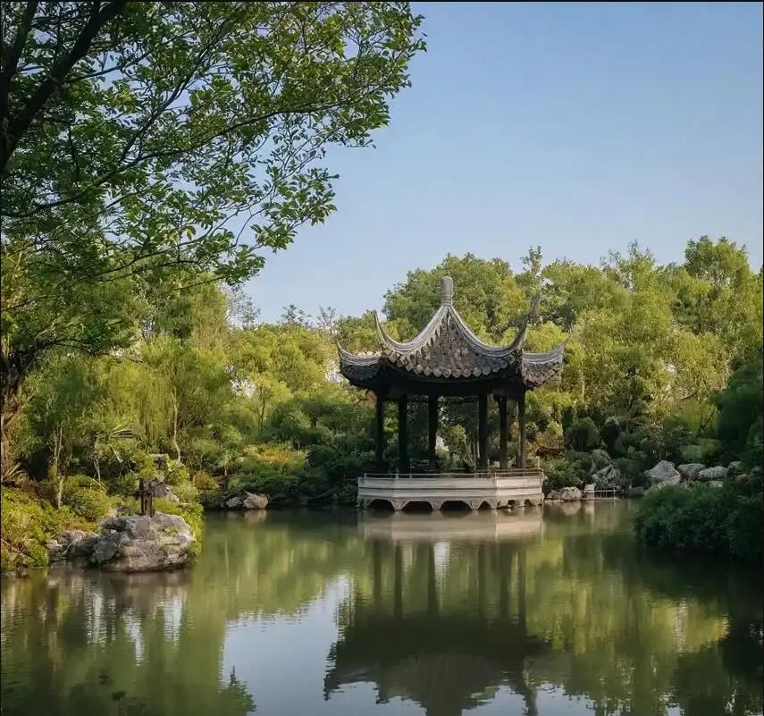 芦岛南票迷茫餐饮有限公司